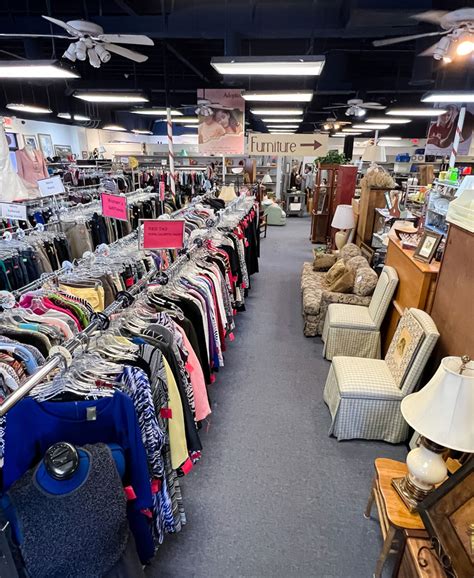 20 Unmissable Thrift Stores in Charlottesville, VA: Uncover Hidden Treasures