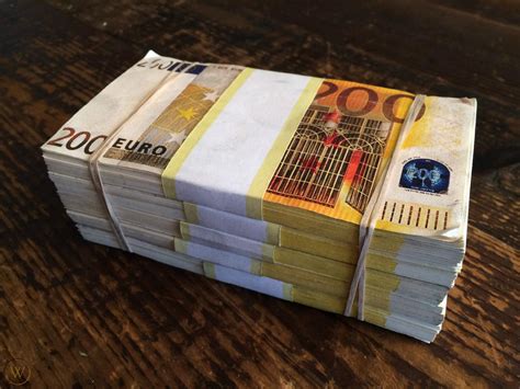 200 000 euros in dollars