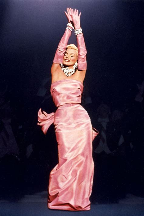 2000 Dress: A Look Back at the Millennium's Most Iconic Fashion