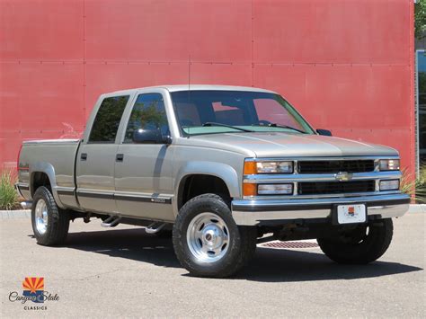 2000 chevy crew cab c2500 v8 vortec 5 7liter PDF