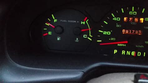 2001 ford taurus blinking check engine light Doc