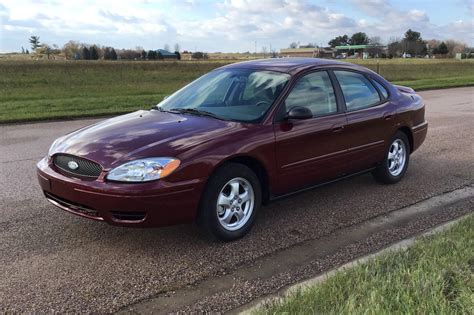 2005 ford taurus se maintenance Doc