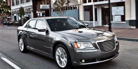 2011 chrysler 300c owners manual Reader