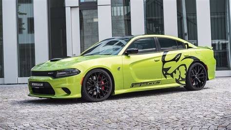 2018 Dodge Charger Hellcat: A Muscle Car with a Mean Streak