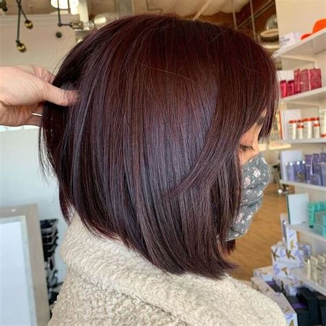 2022's Guide to the Enigmatic Mahogany Color Hair