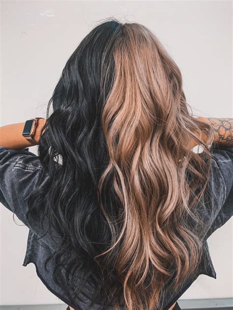 2023's Ultimate Guide to Split Dye Hair: Your Comprehensive Handbook