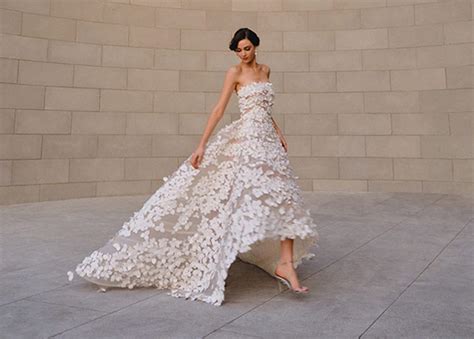 2023 Oscar de la Renta Wedding Dresses: 10,000+ Styles for Your Dream Day