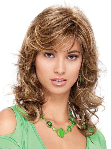 2025's Alluring Classic Pleasing Blonde Curly Medium Wigs: Style & Versatility