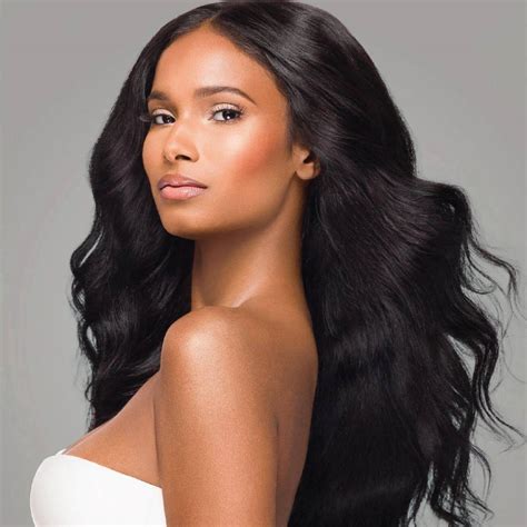 2025's Best Lace Wigs: Synthetic VS Real