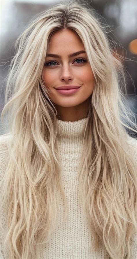 2025's Blonde Curls: The Cozy Classic VS Modern Chic