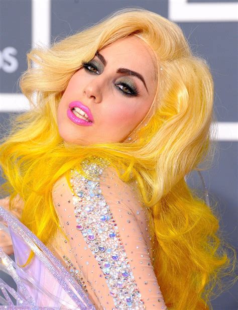 2025's Exclusive Blonde Wigs: Lady Gaga's Signature Style