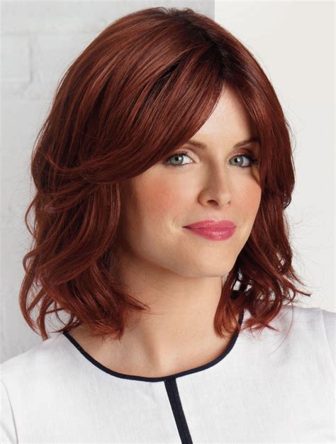 2025's Top 10 Auburn Wavy Shoulder Length Petite Wigs