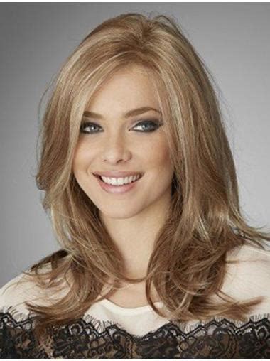 2025's Top 5 Blonde Wavy Remy Human Lace Wigs for a Trendy Look