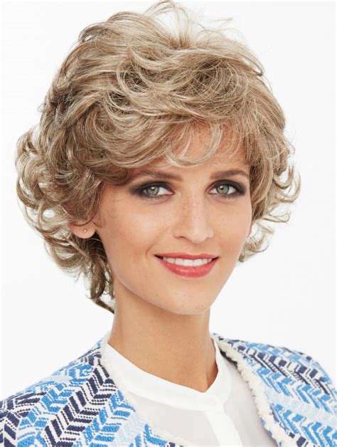 2025's Ultimate Guide: Capless Short Wavy Blonde Wigs VS