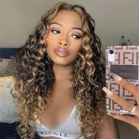 2025: 20" Wavy Long Lace Front Ombre Wigs VS [Competitors]