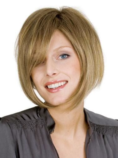 2025: Polite Blonde Straight Chin Length Wigs for Cancer