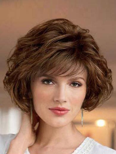 2025: The Year of Layered Curly Short Wigs