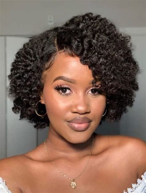 2025 Short Curly Wigs VS Lace Front Black Wigs: Boycuts Synthetic Wigs for the Modern Woman