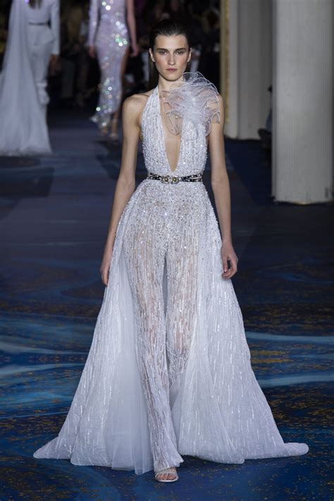 21 Haute Couture Dresses That Will Make You Dream