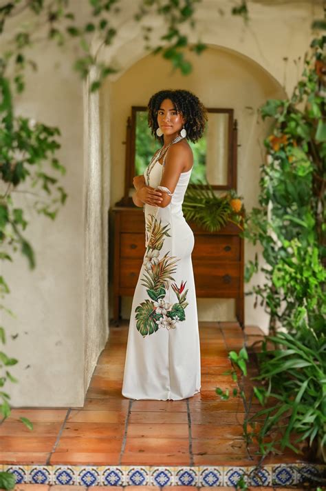 215 Stunning Wedding Dresses: The Ultimate Guide