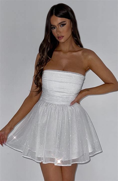 21st Birthday Dresses: The Ultimate Guide to Style and Sparkle