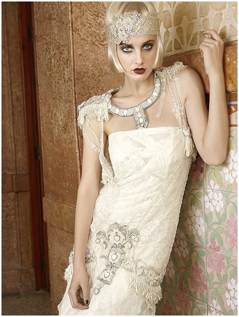 23 Enchanting 20s Bridal Dresses for a Vintage-Inspired Soiree