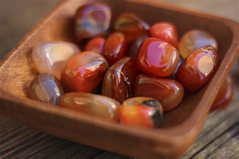 24 Tantalizing Tumbled Carnelian Facts