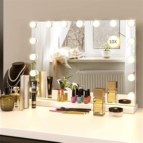 25+ LED Makeup Vanity Mirror Ideas for a Picture-Perfect Glow