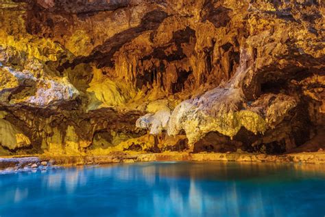 25 Astounding Cave and Basin Museum Secrets Uncovered