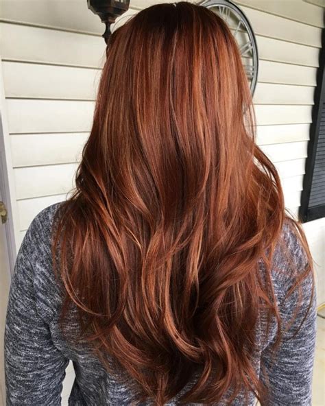 25 Enchanting Variations of Auburn Red Hair