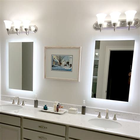 25 Vanity Mirrors & Dressers That'll Make You Feel Like a Hollywood Star