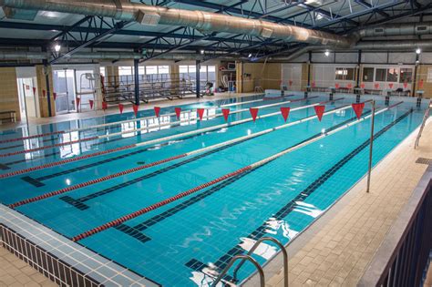 25-Meter Indoor Pool: