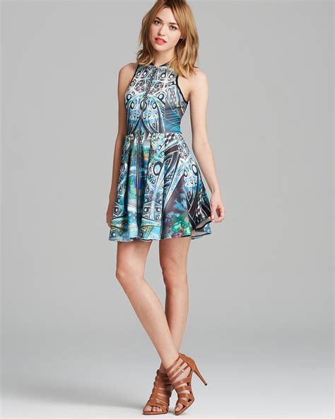 27 Bloomingdales Aqua Dresses That Will Make You Stand Out