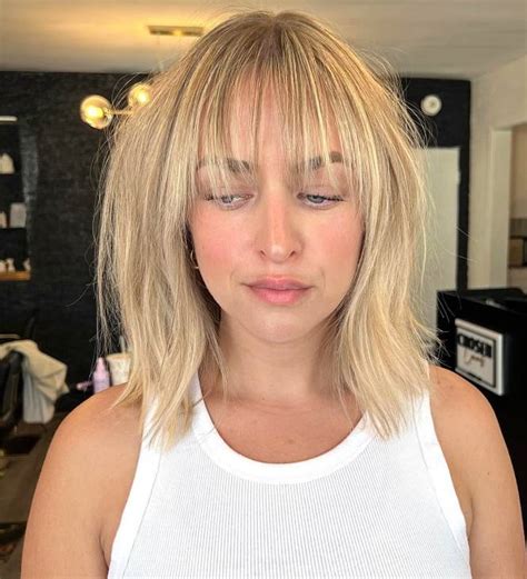 3 Blonde Bang Bob Haircuts You Can't Miss in 2023