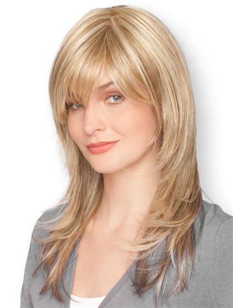 3 Excellent Straight Blonde Wigs with Bangs