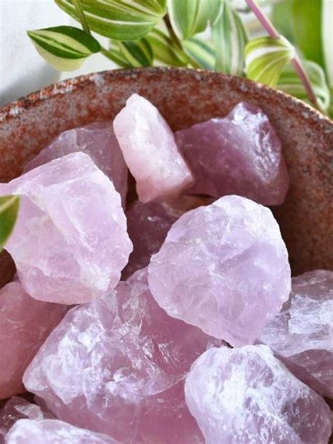 3 Pink Crystal Healing Ideas VS. 4 Uses for 2025