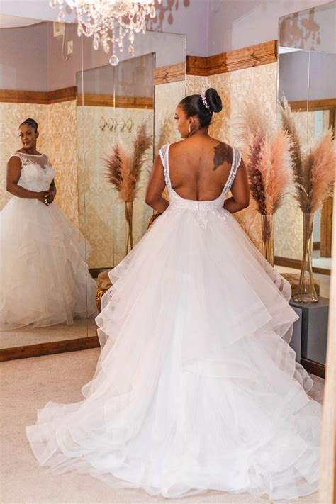 3 Reasons Why Bridal Dress Rental is the Perfect Solution for Your Wedding