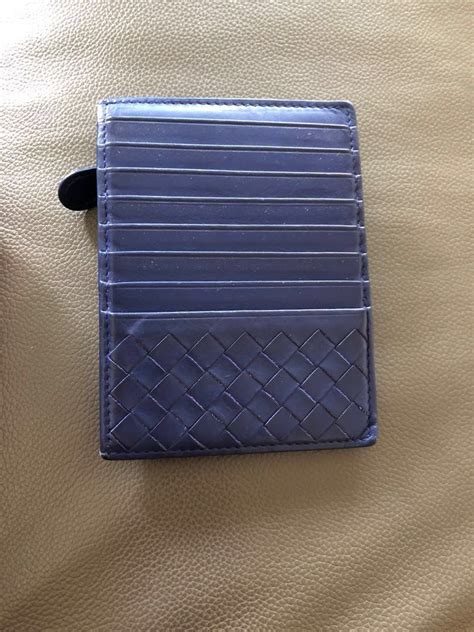 3 Ways to Identify the Authentic Bottega Veneta Card Holder