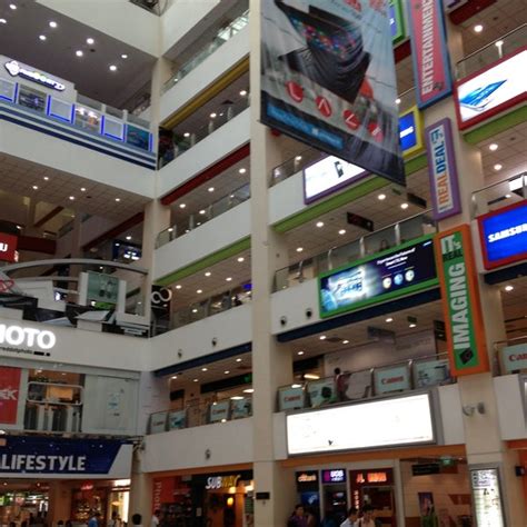 3 mobile funan digitalife mall outlet