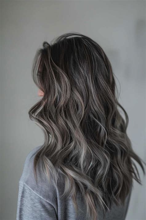 30+ Stunning Gray Hair Color Ideas for a Sophisticated Look