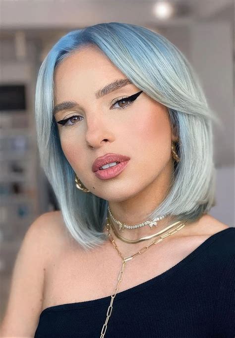 30 Captivating Ways to Rock a Blue Bob Wig