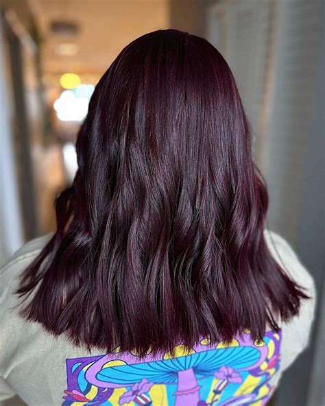 30 Chocolate Cherry Hair Color Ideas That’ll Turn Heads