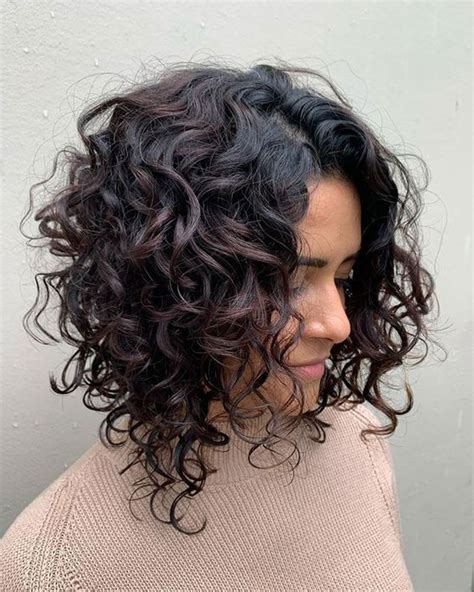 30 Curly Hair Styles for the Perfect Lockdown Look