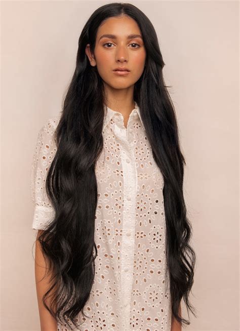 30 Inch Hair: The Ultimate Accessory for Length and Volume