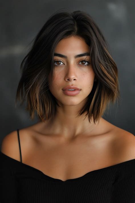 30 Sassy Short Dark Hair Highlights You'll Love