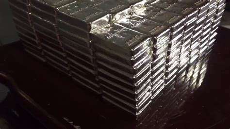 3000 oz of silver