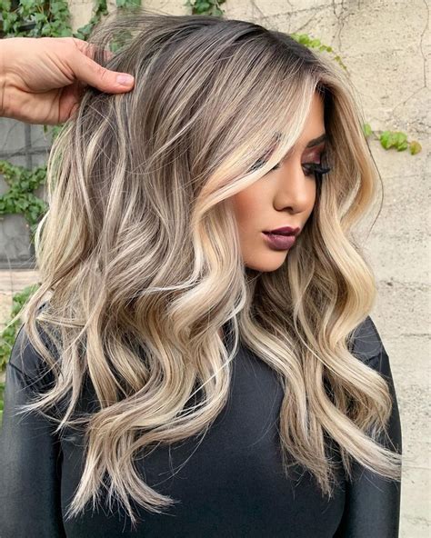 32 Perfect Hair Highlights for Dirty Blonde: The Ultimate Guide to Enhance Your Locks