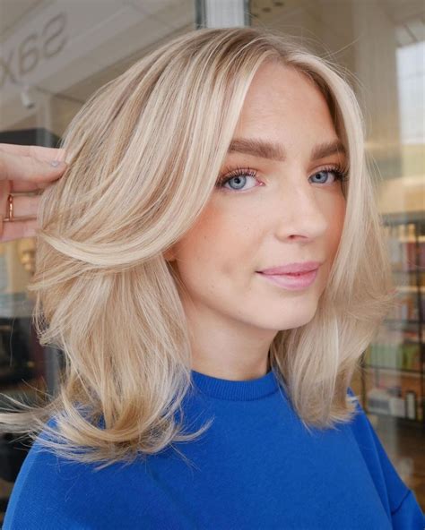 33 Captivating Blonde Bang Bob Hairstyles for Every Face Shape