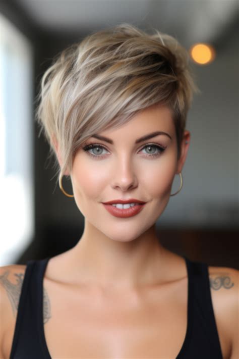 33 Short Dark Hair Highlights That Will Transform Your Look