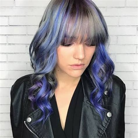 360° Guide to Split Dyed Hair: Unleash Your Inner Rockstar with This Edgy Trend